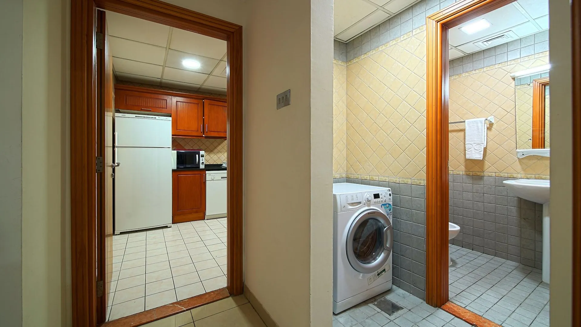 Rose Garden Hotel Apartments - Bur Dubaï 3*,